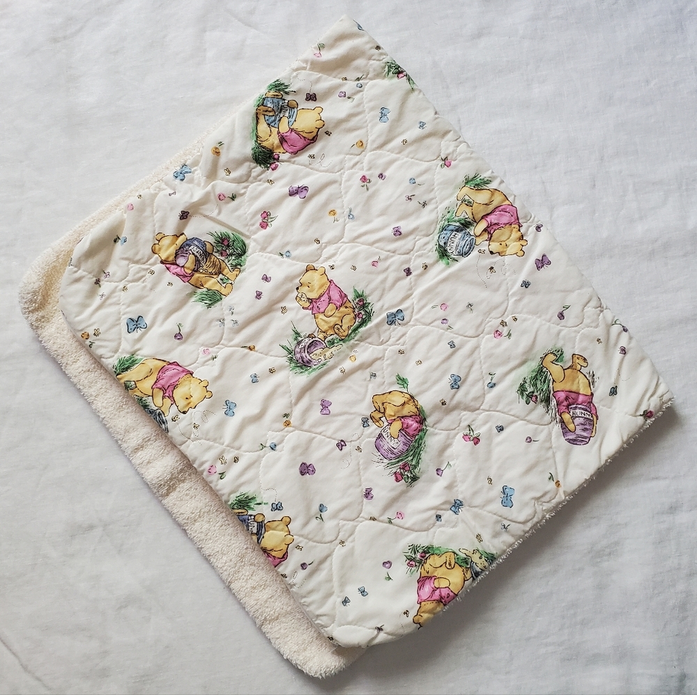 Winnie-the-Pooh Vintage Quilted Cotton and Terrycloth Changing Pad Cover